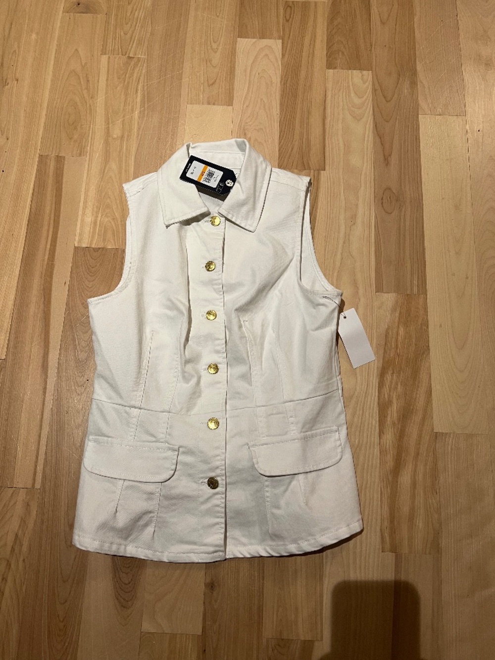 Nautica White Sleeveless Button Front Vest with Gold Buttons